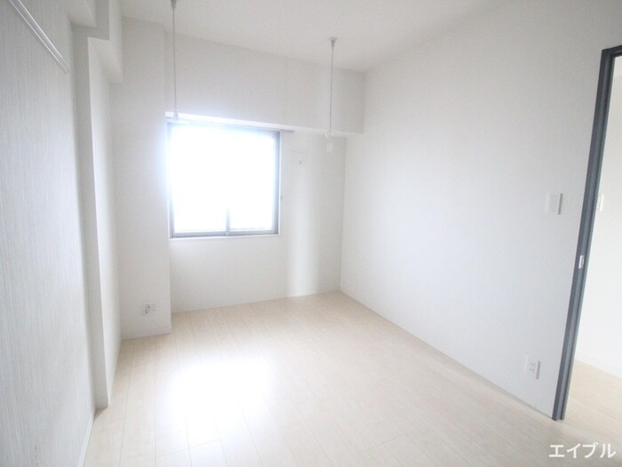 物件内観写真18　(居室)