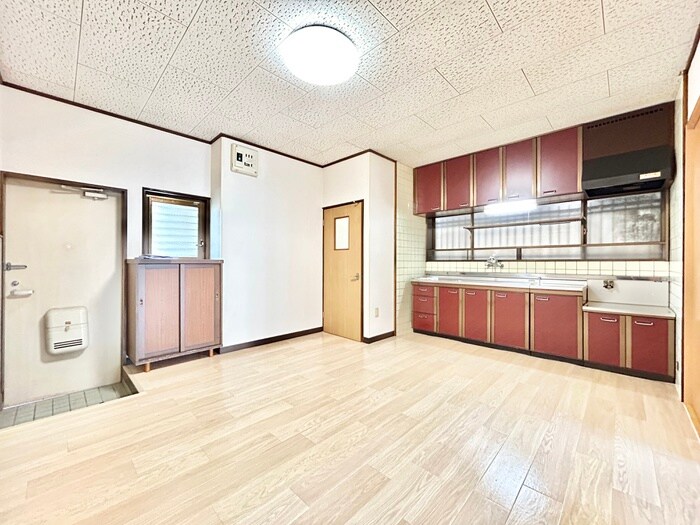 物件内観写真19　(居室)