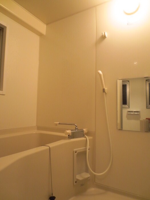 物件内観写真11　(バス／シャワールーム等)