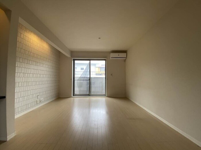 物件内観写真6　(居室)