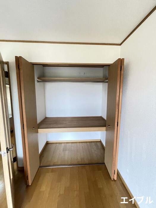 物件内観写真11　(収納)