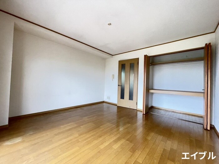 物件内観写真13　(居室)