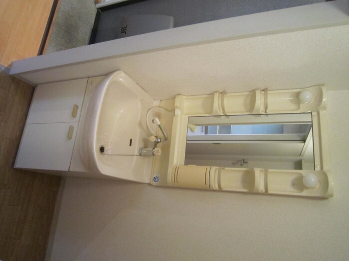 物件内観写真6　(洗面)