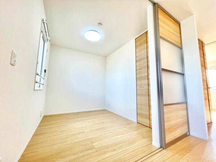 物件内観写真15　(内観写真)