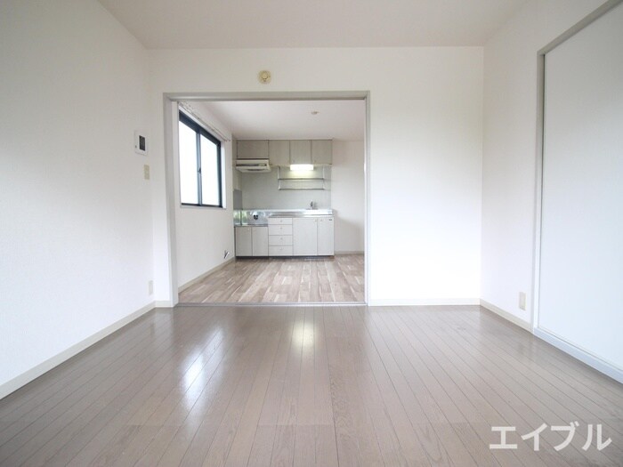 物件内観写真7　(居室)