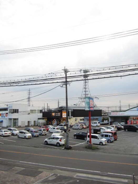 物件内観写真13　(室内からの展望)