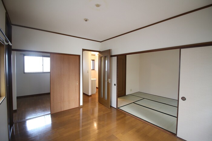 物件内観写真7　(居室)