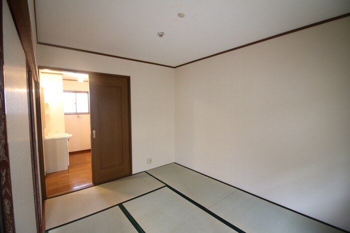 物件内観写真8　(内観写真)