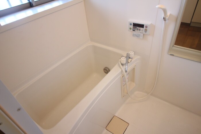 物件内観写真11　(バス／シャワールーム等)