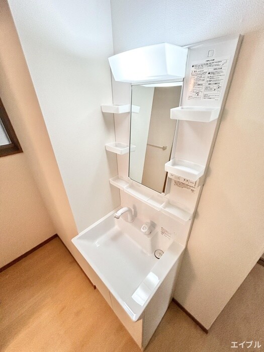 物件内観写真15　(洗面)