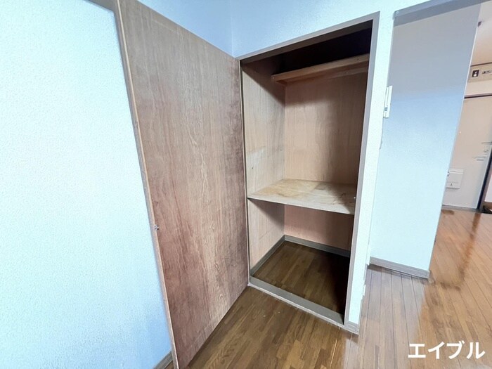 物件内観写真13　(収納)