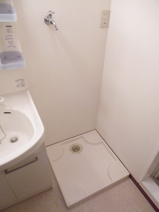 物件内観写真9　(室内からの展望)