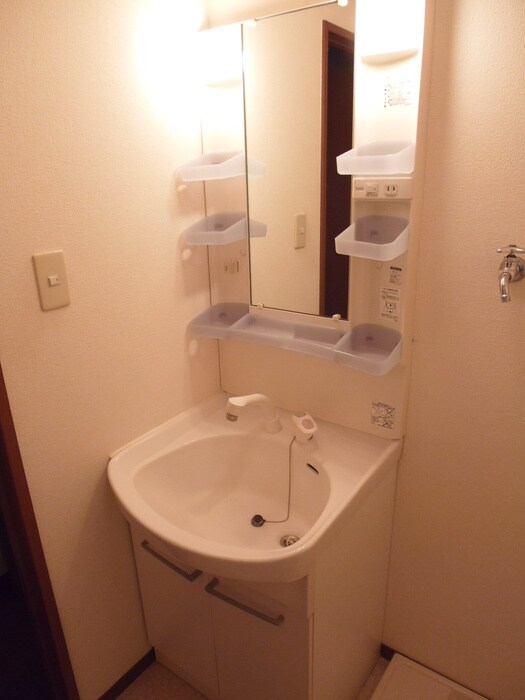 物件内観写真15　(洗面)