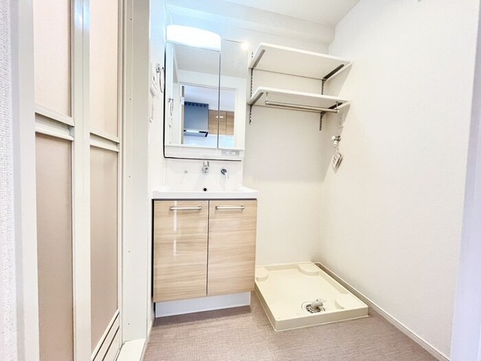 物件内観写真10　(洗面)