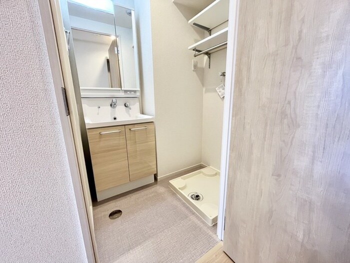 物件内観写真10　(洗面)