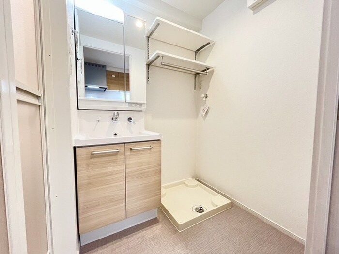 物件内観写真10　(洗面)