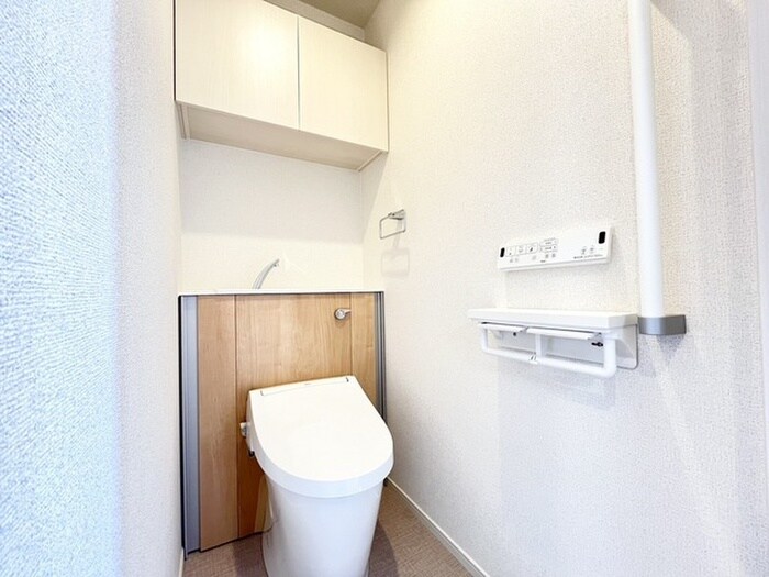 物件内観写真11　(トイレ)