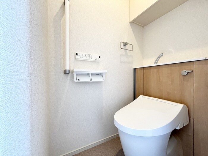 物件内観写真11　(トイレ)