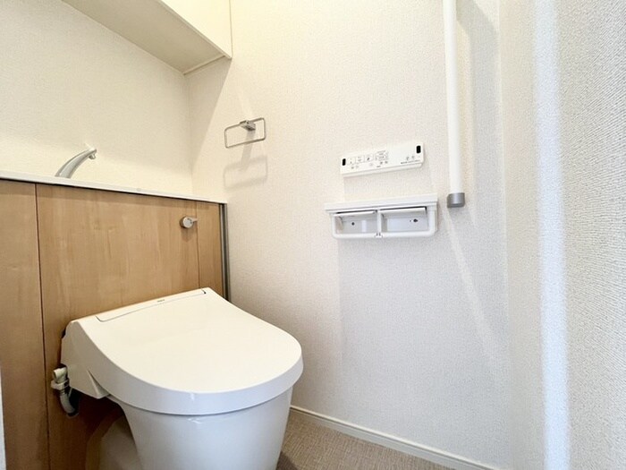 物件内観写真11　(トイレ)