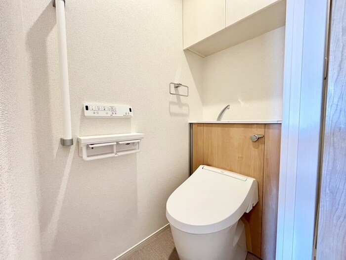 物件内観写真11　(トイレ)