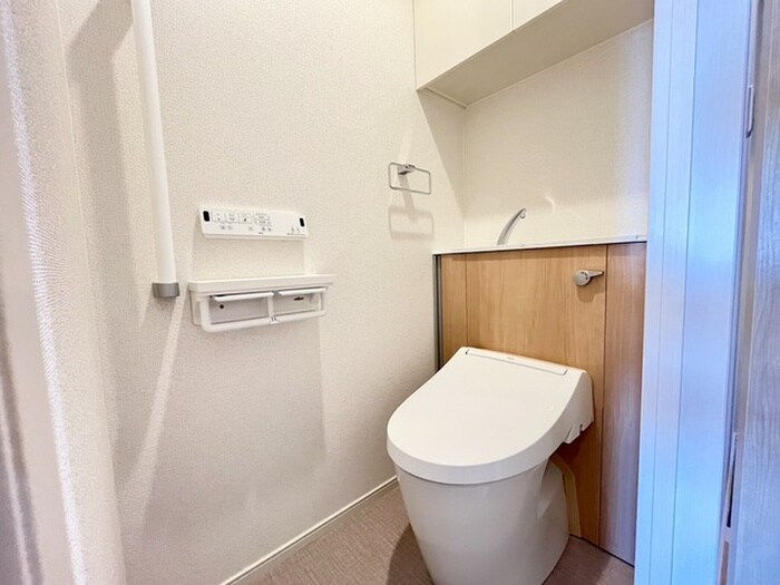 物件内観写真11　(トイレ)