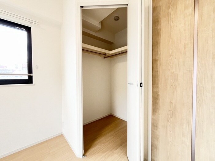 物件内観写真13　(収納)
