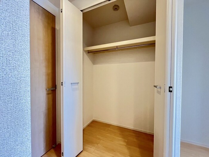 物件内観写真13　(収納)