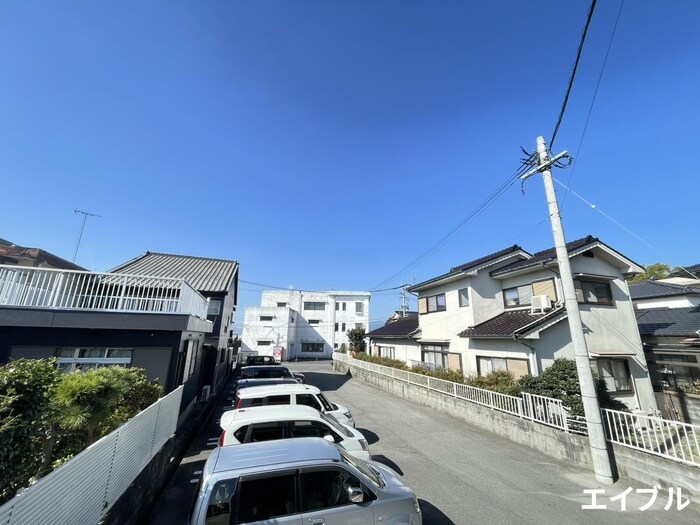 物件内観写真14　(室内からの展望)