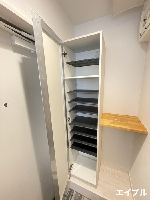 物件内観写真21　(靴箱)