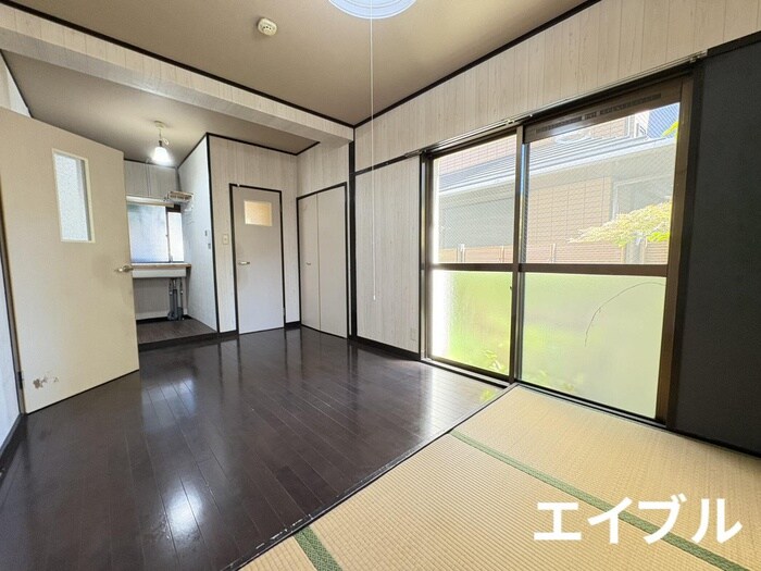 物件内観写真6　(居室)