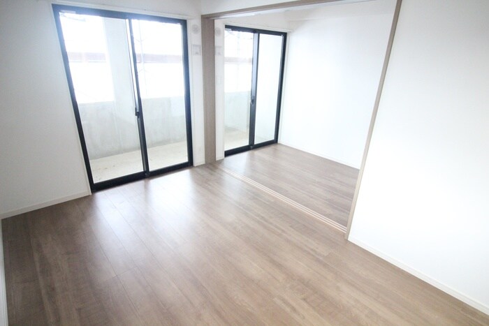 物件内観写真8　(居室)