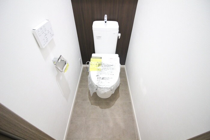 物件内観写真9　(トイレ)