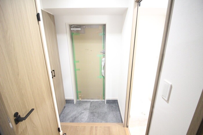 物件内観写真14　(玄関)