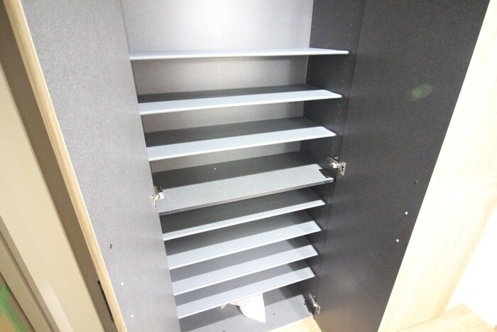 物件内観写真19　(靴箱)