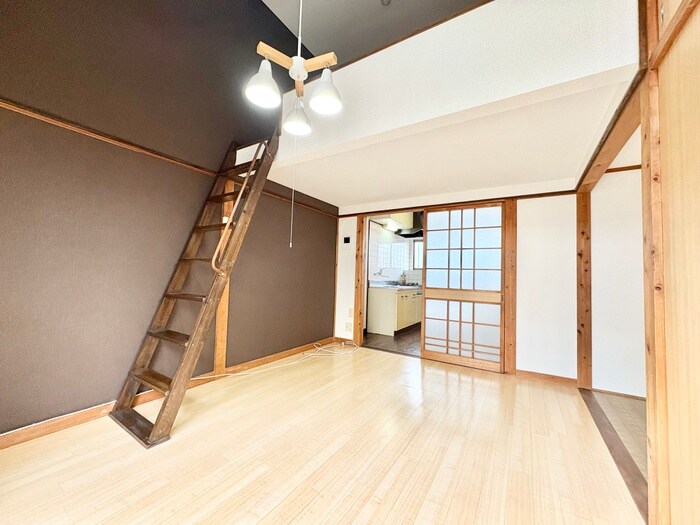 物件内観写真5　(居室)