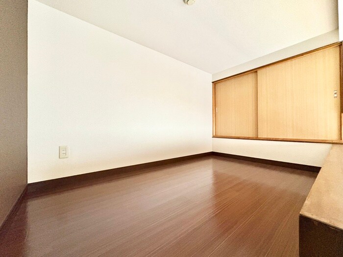 物件内観写真11　(ロフト)