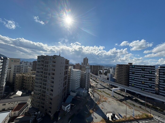 物件内観写真14　(室内からの展望)