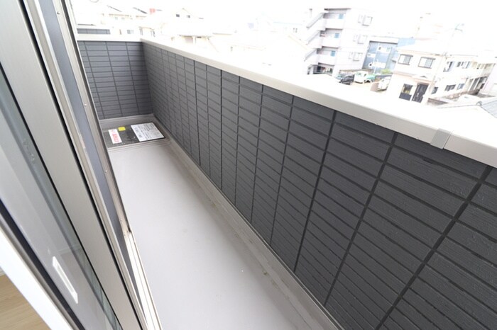 物件内観写真16　(ベランダ・バルコニー)