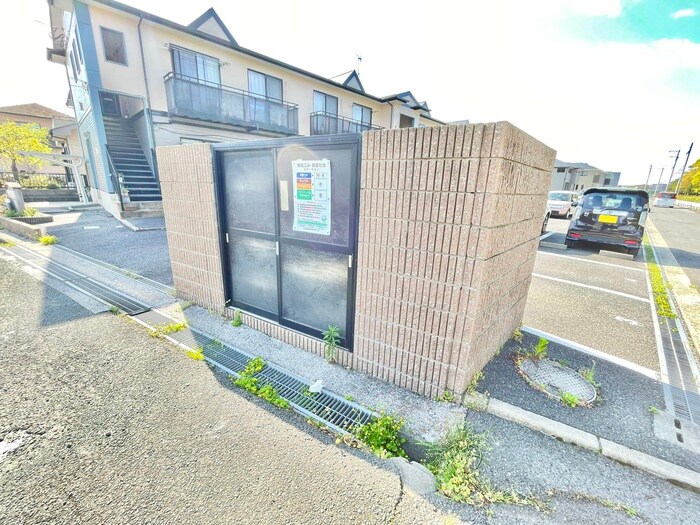 物件外観写真3　(建物設備)