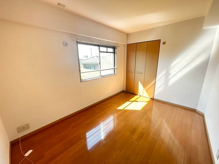 物件内観写真15　(居室)