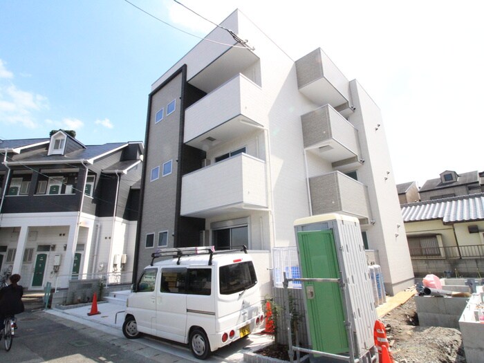 物件外観写真1　(外観写真)