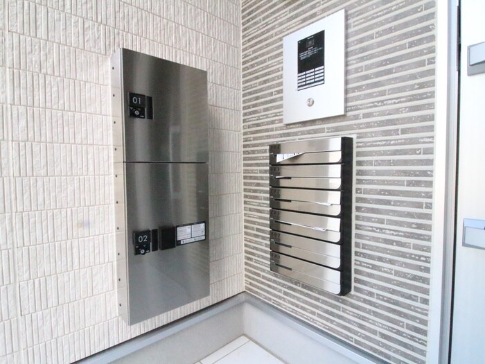 物件外観写真4　(建物設備)