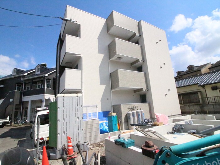 物件外観写真6　(外観写真)