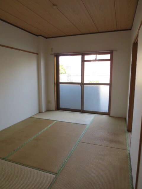 物件内観写真15　(居室)