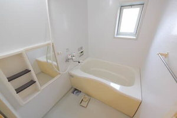 物件内観写真8　(バス／シャワールーム等)