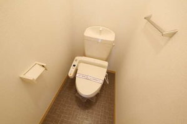 物件内観写真9　(トイレ)