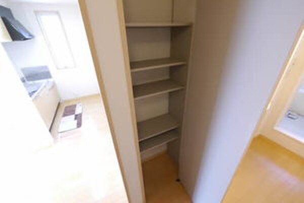 物件内観写真16　(内観写真)