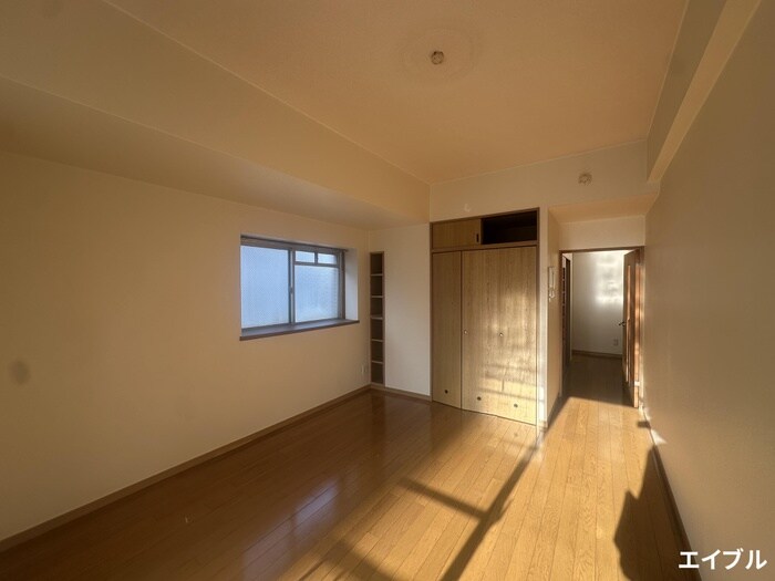 物件内観写真18　(居室)