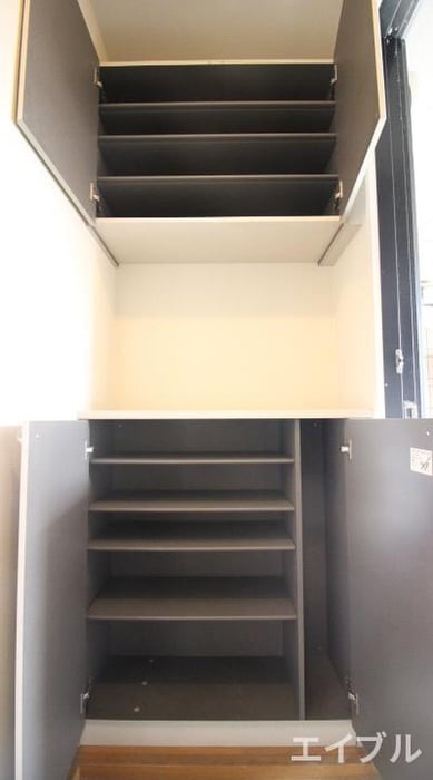 物件内観写真17　(靴箱)