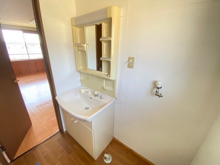 物件内観写真12　(洗面)